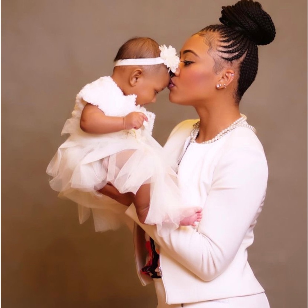 Your seller and buyer!!!!💕 Happy Poshing Beautiful people🤩☀️